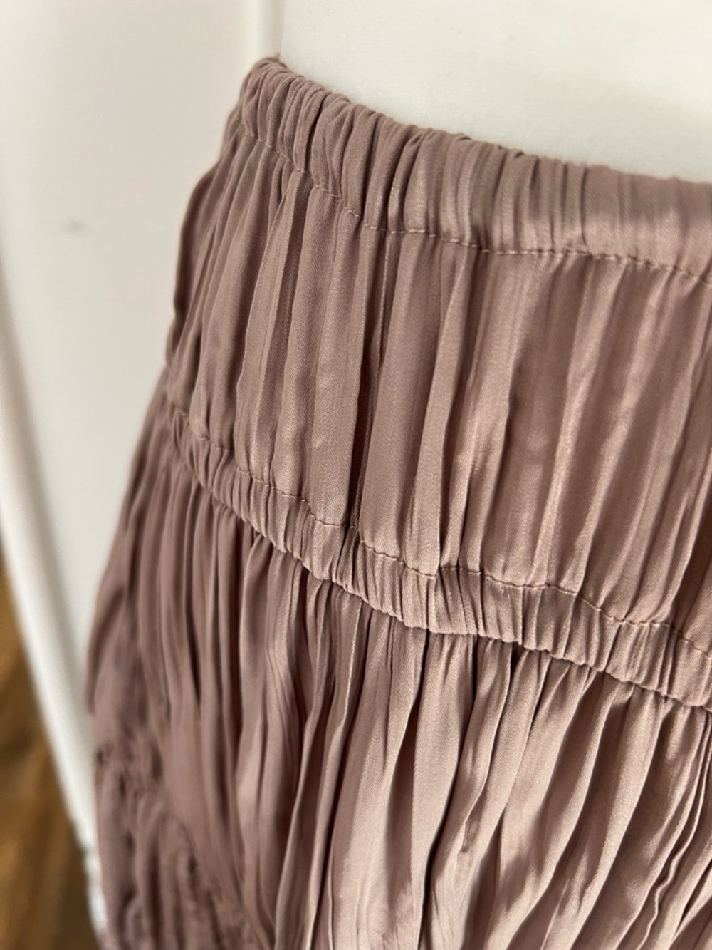 Free People Beige-Taupe Tiered Wrap (kind of) Midi Skirt, XS - EEUC / like new - Picture 8 of 13